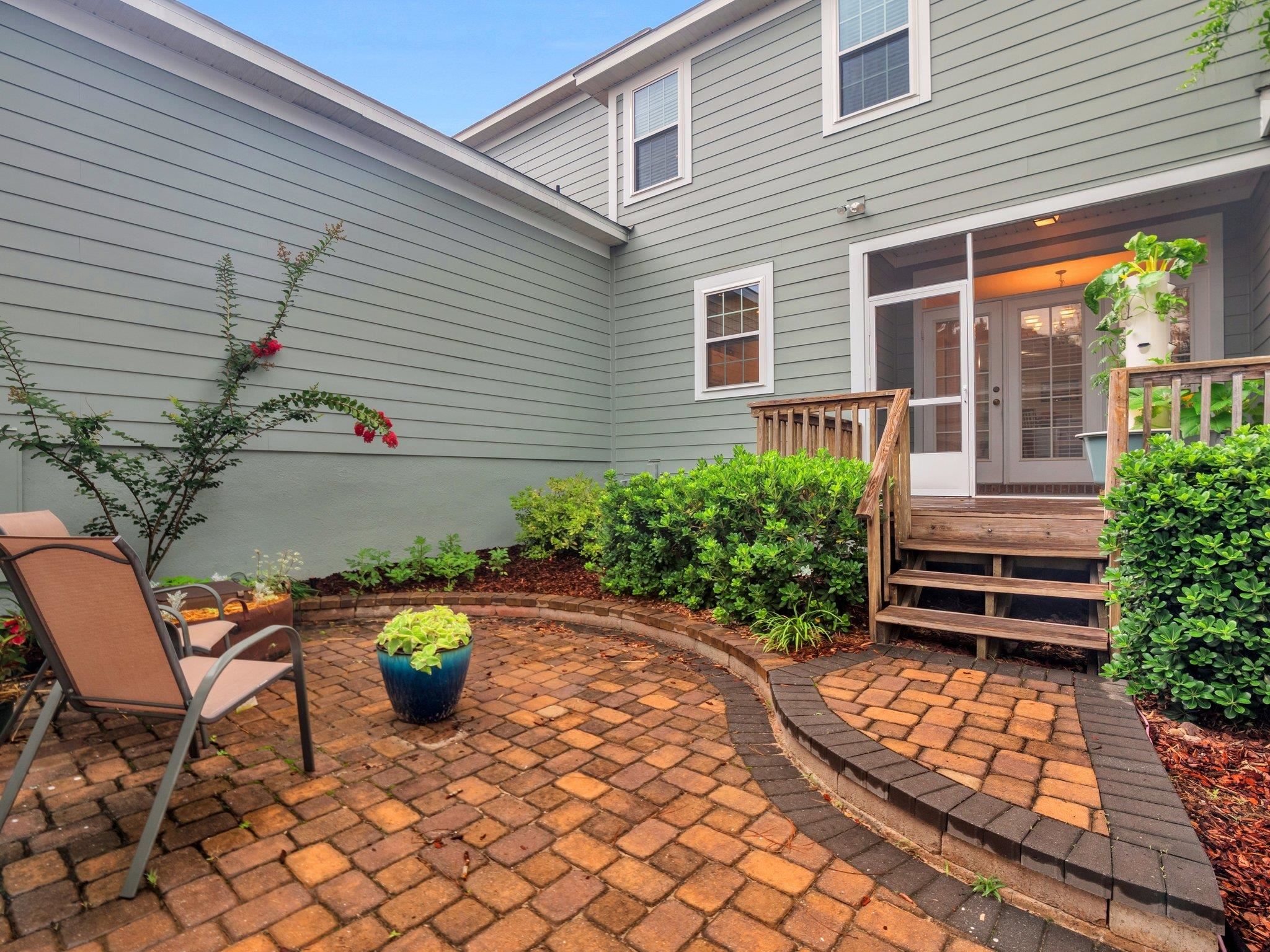 3985 Four Oaks Boulevard