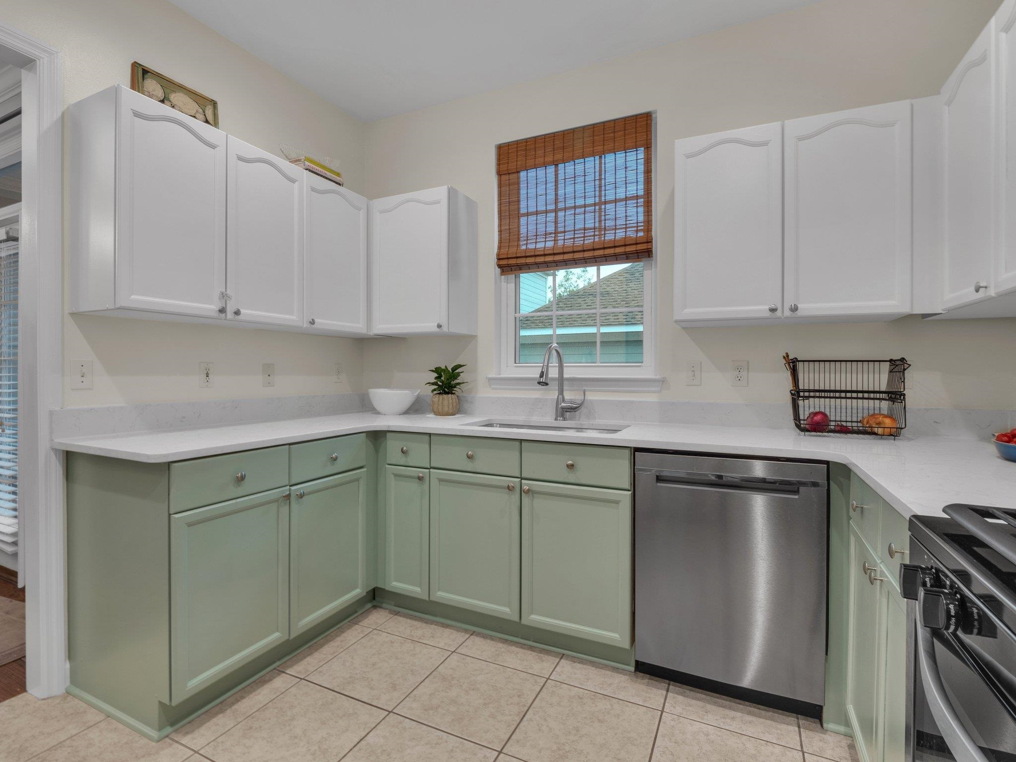 3985 Four Oaks Boulevard