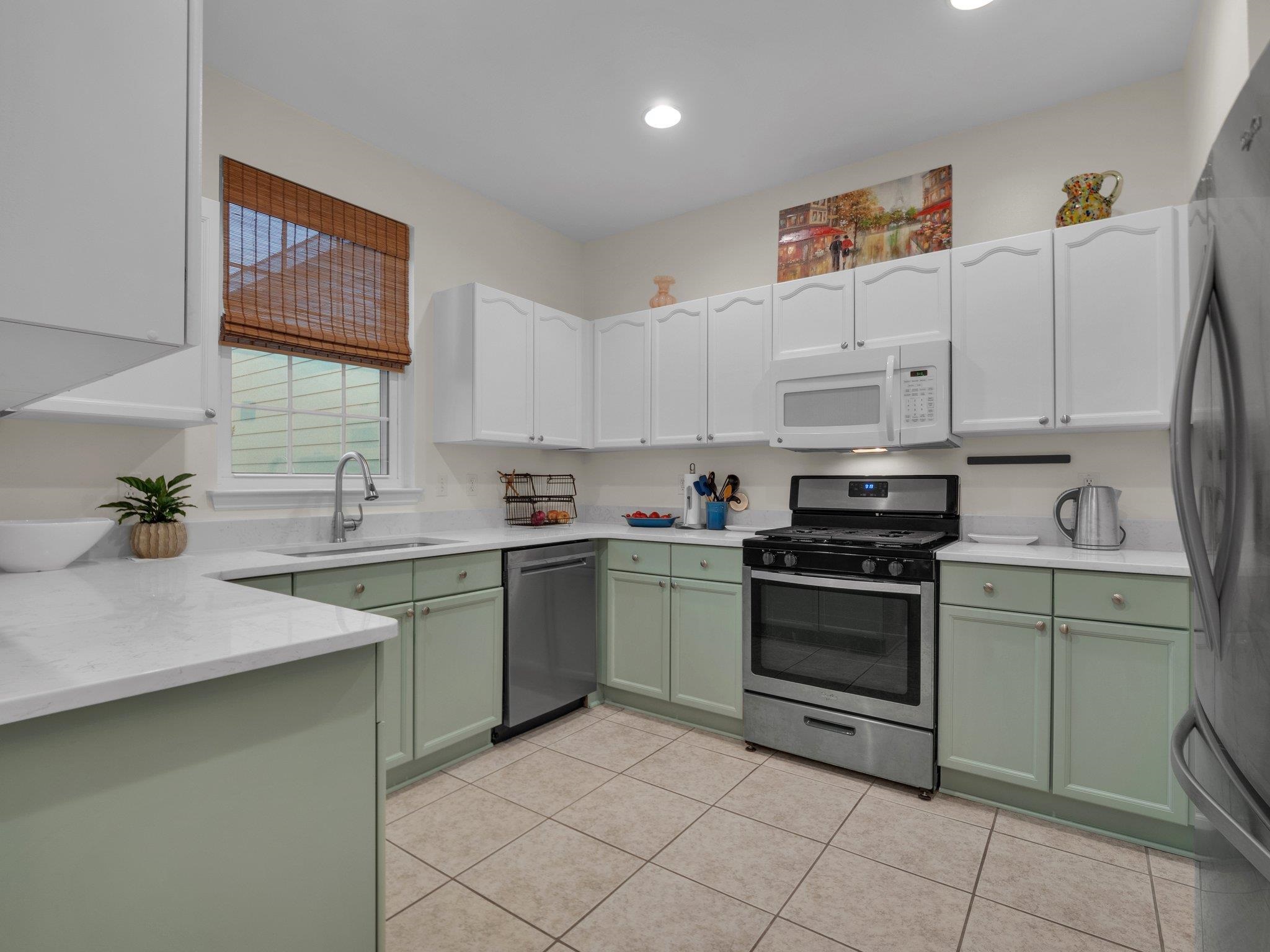 3985 Four Oaks Boulevard