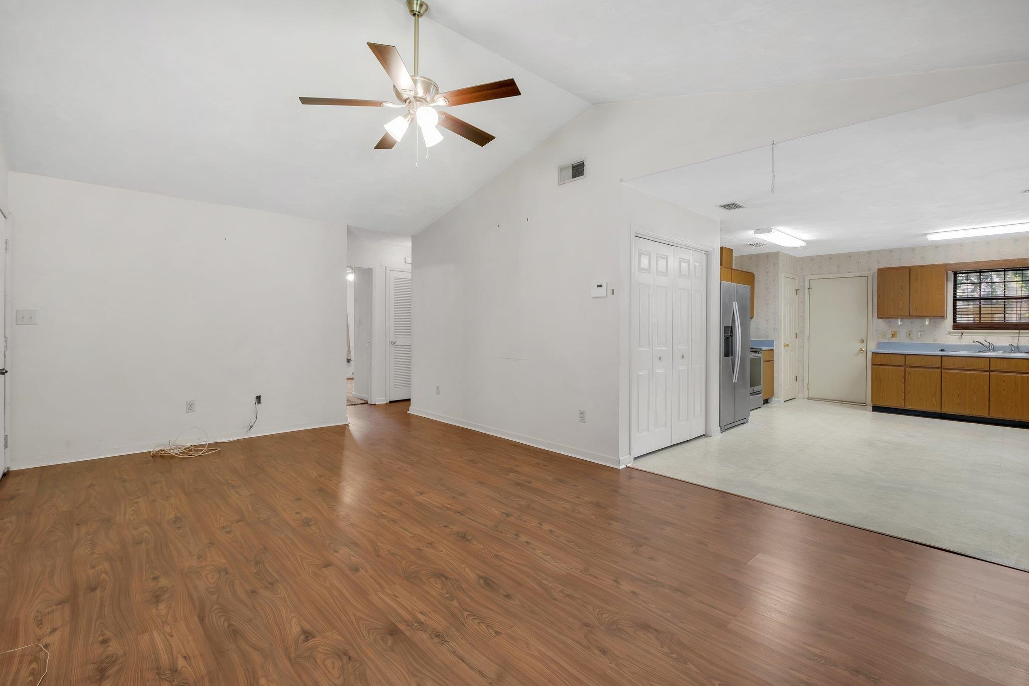 4169 Laurel Oak Circle