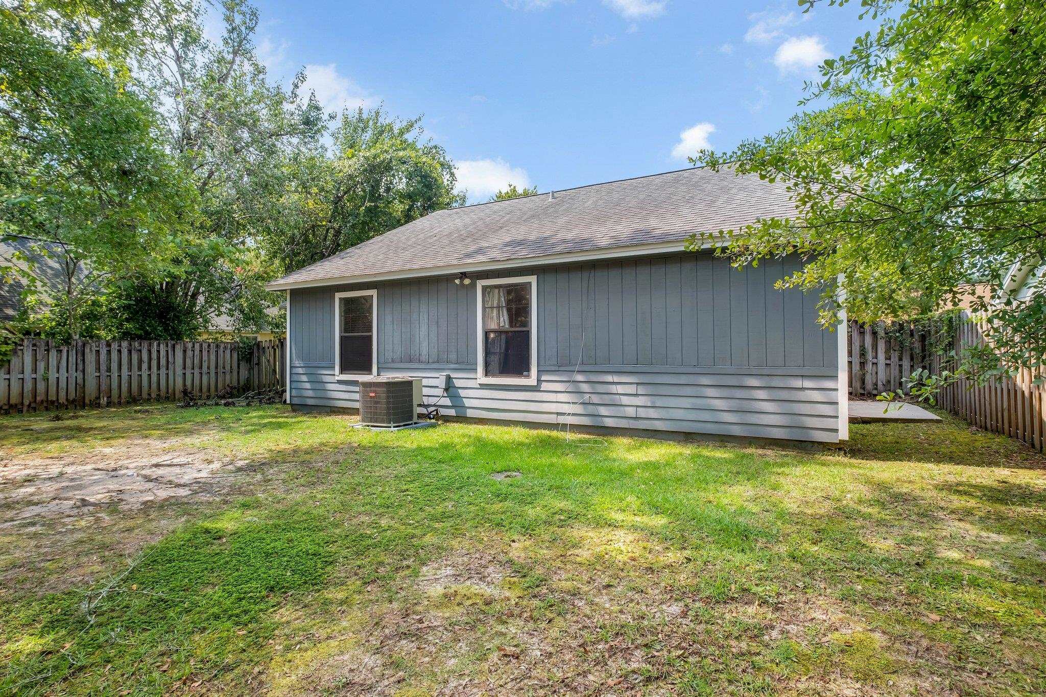 4169 Laurel Oak Circle