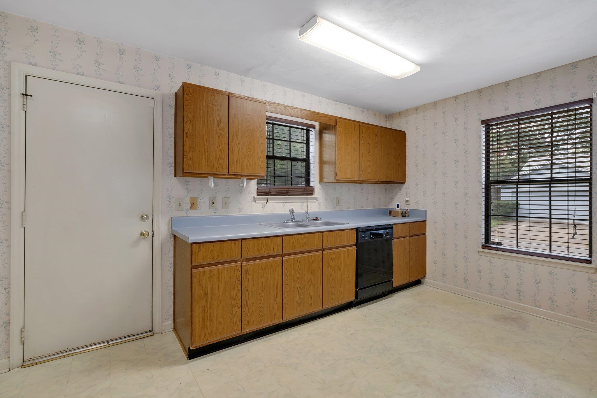 4169 Laurel Oak Circle
