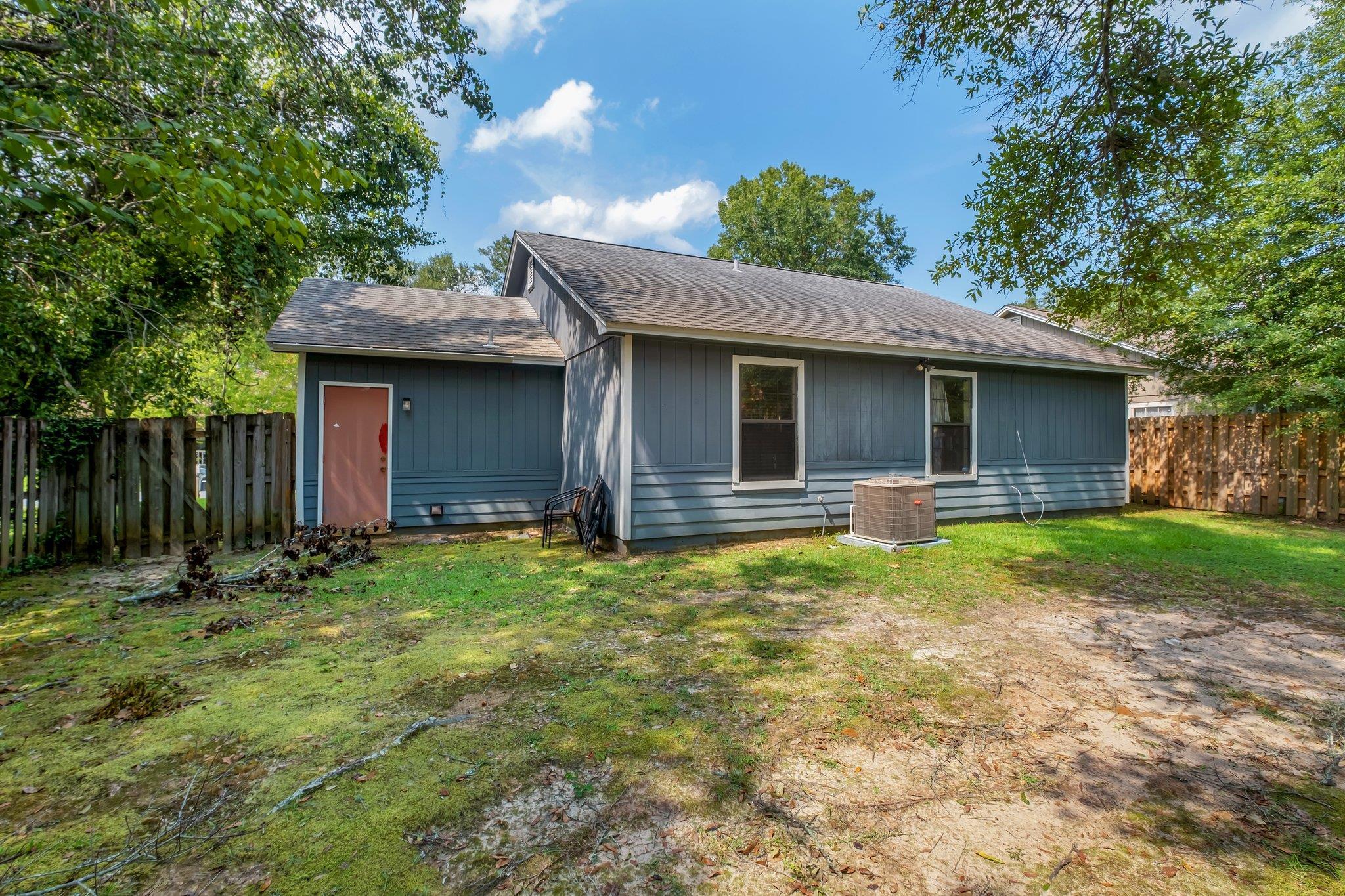 4169 Laurel Oak Circle