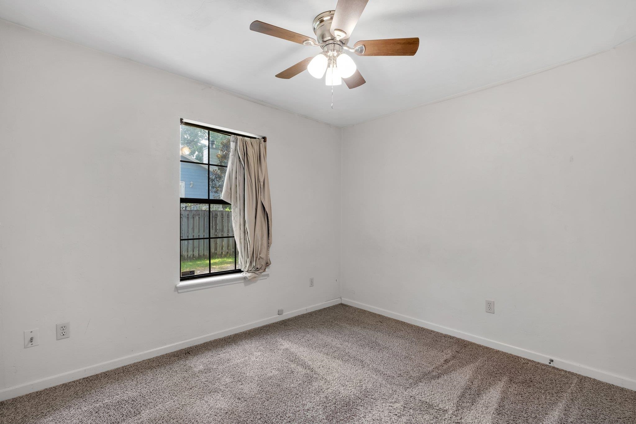4169 Laurel Oak Circle