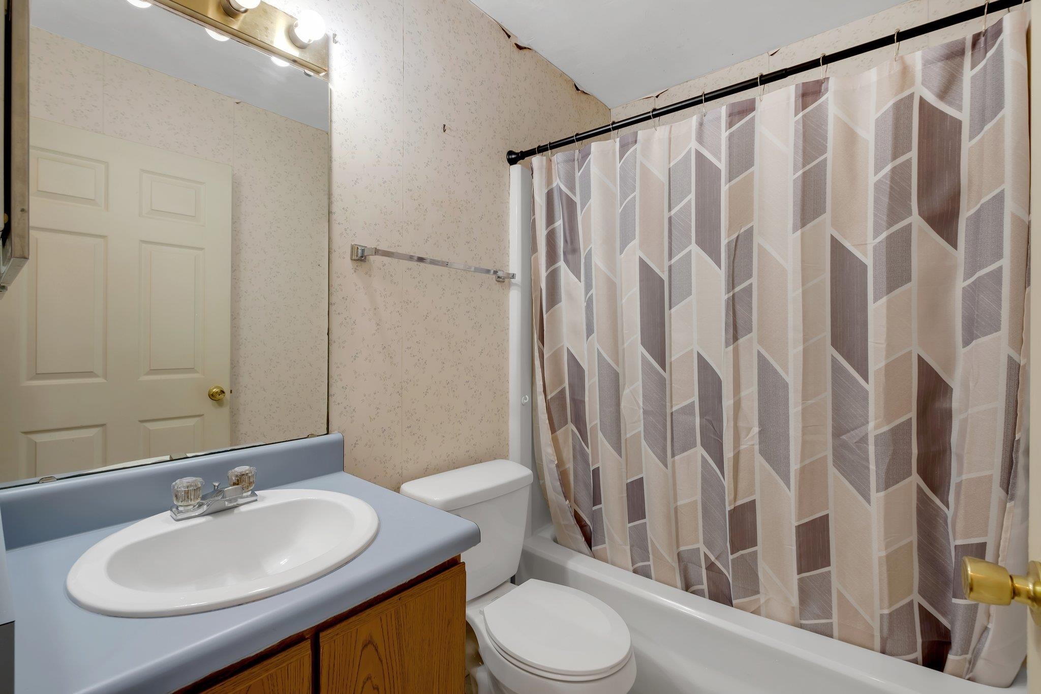 4169 Laurel Oak Circle