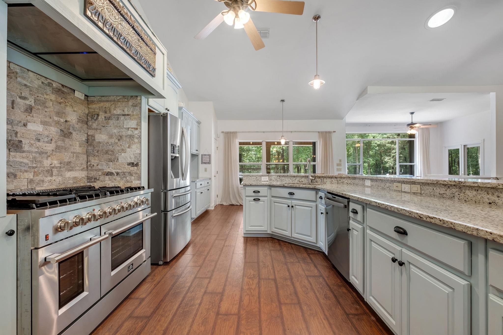 7433 Creekridge Circle