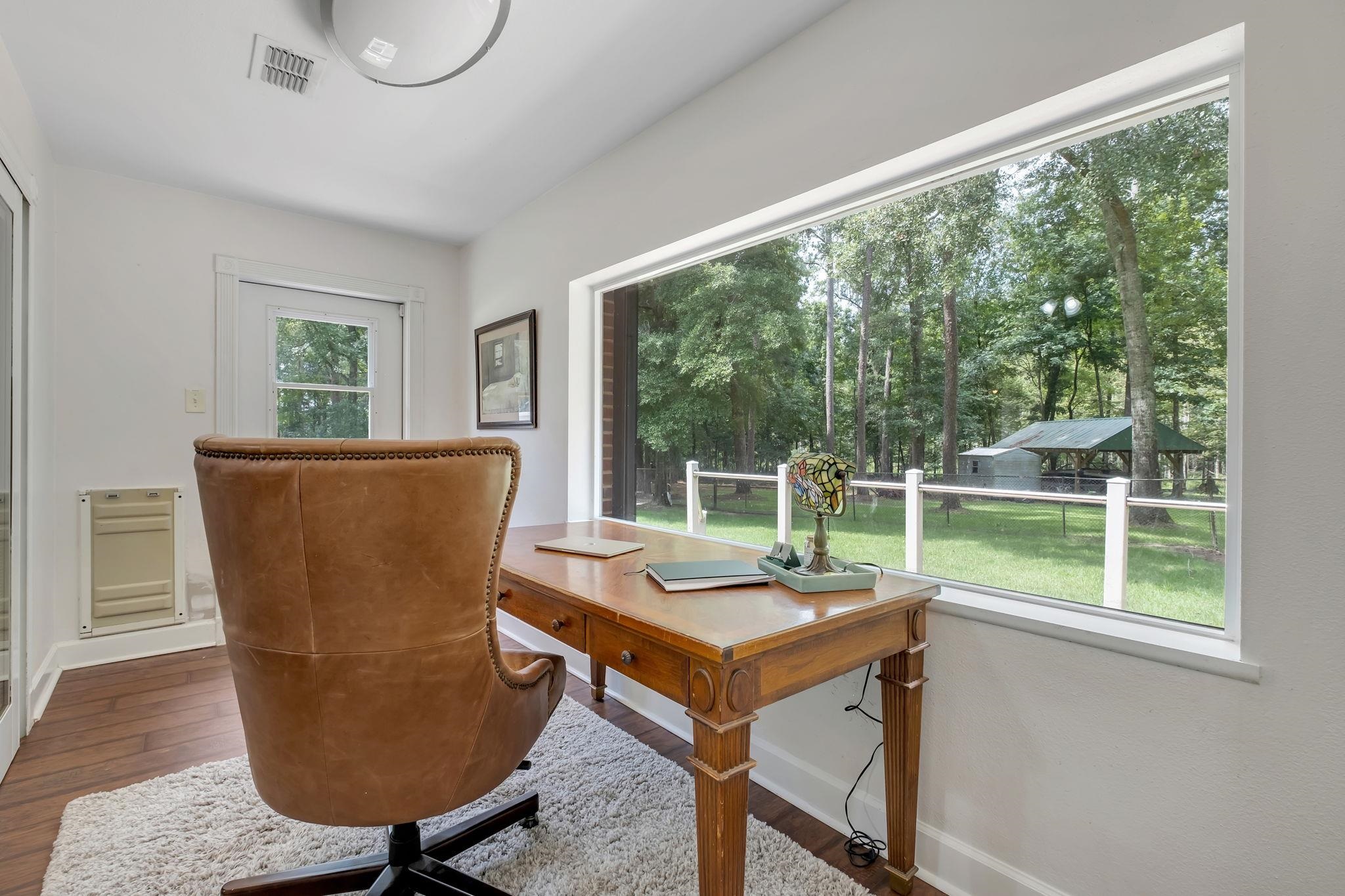 7433 Creekridge Circle