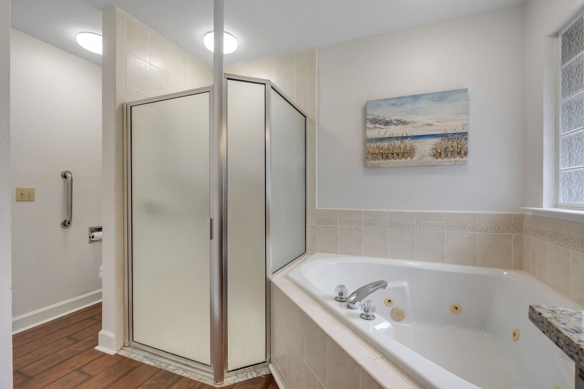 7433 Creekridge Circle