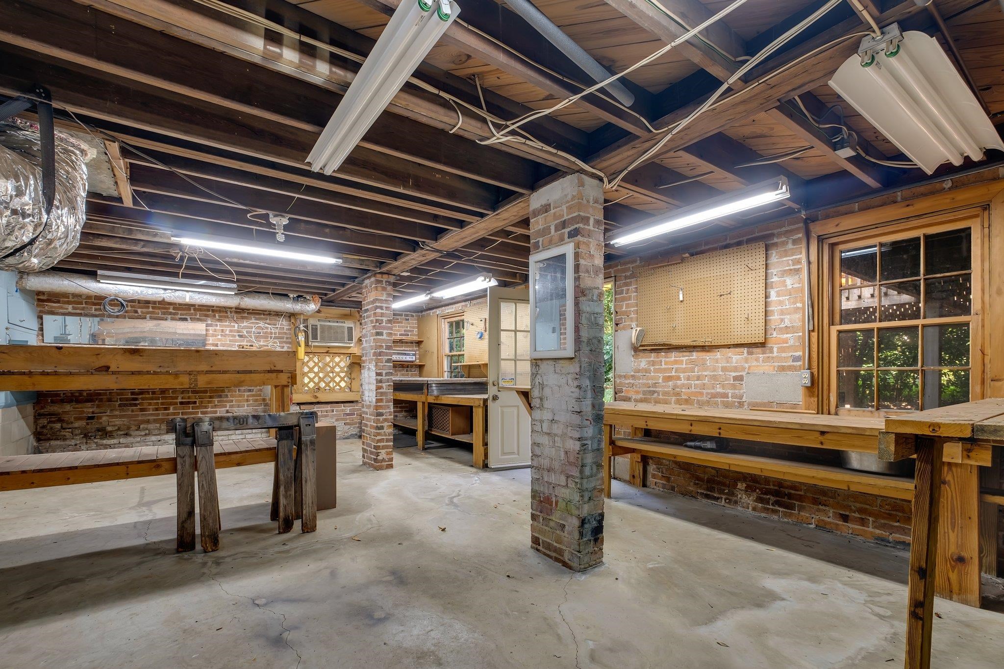 1304 Mitchell Avenue