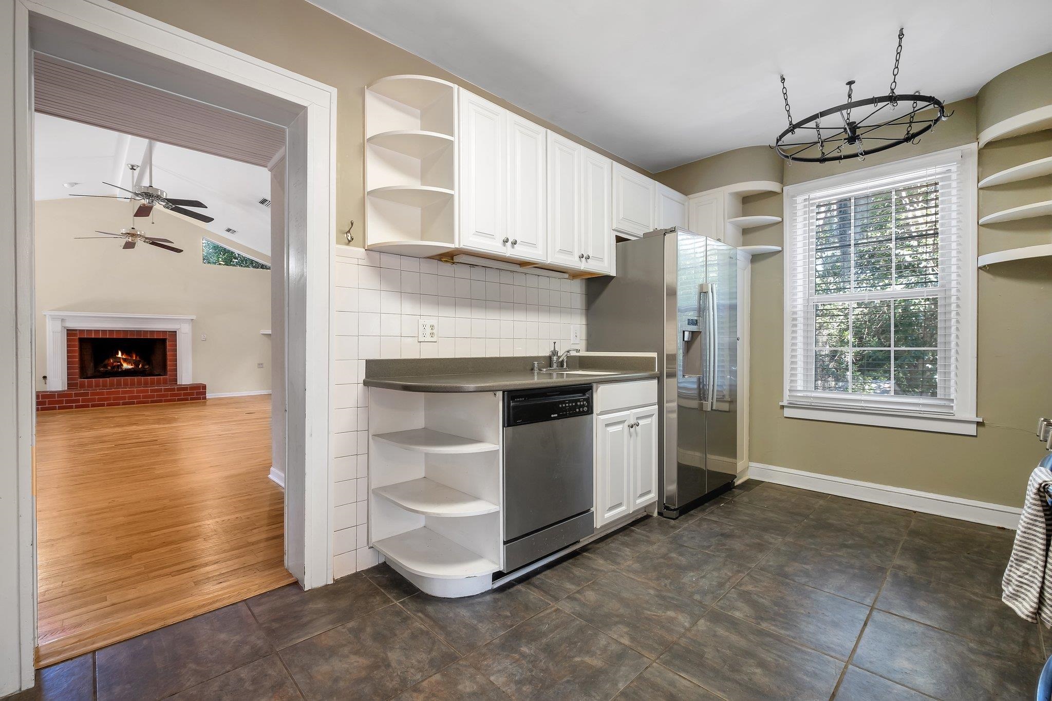 1304 Mitchell Avenue