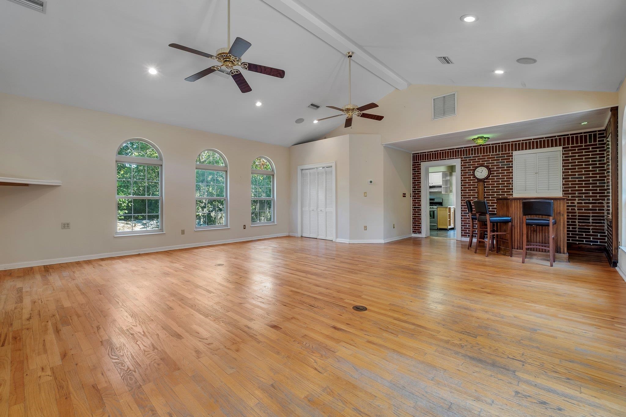 1304 Mitchell Avenue