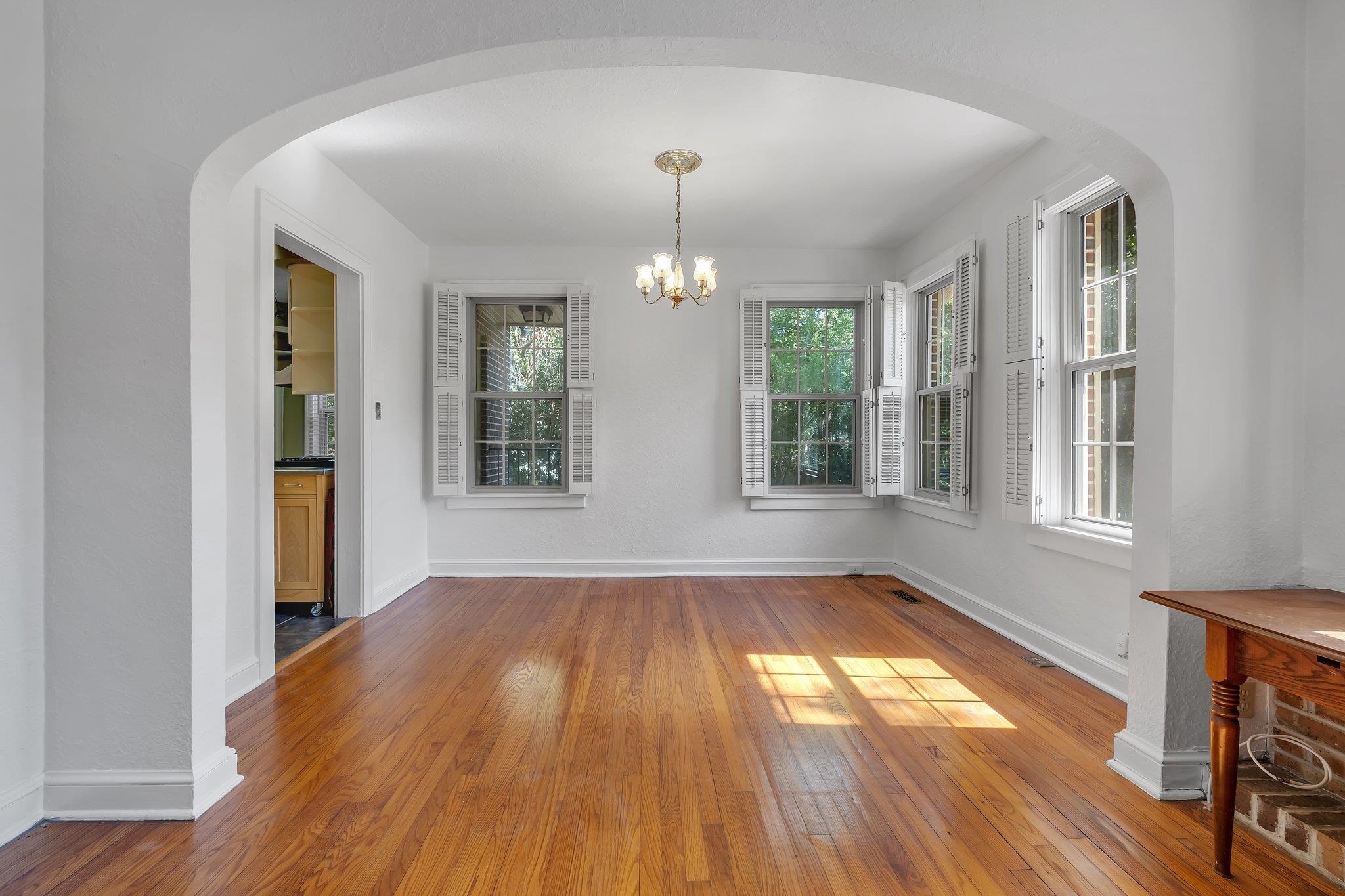 1304 Mitchell Avenue