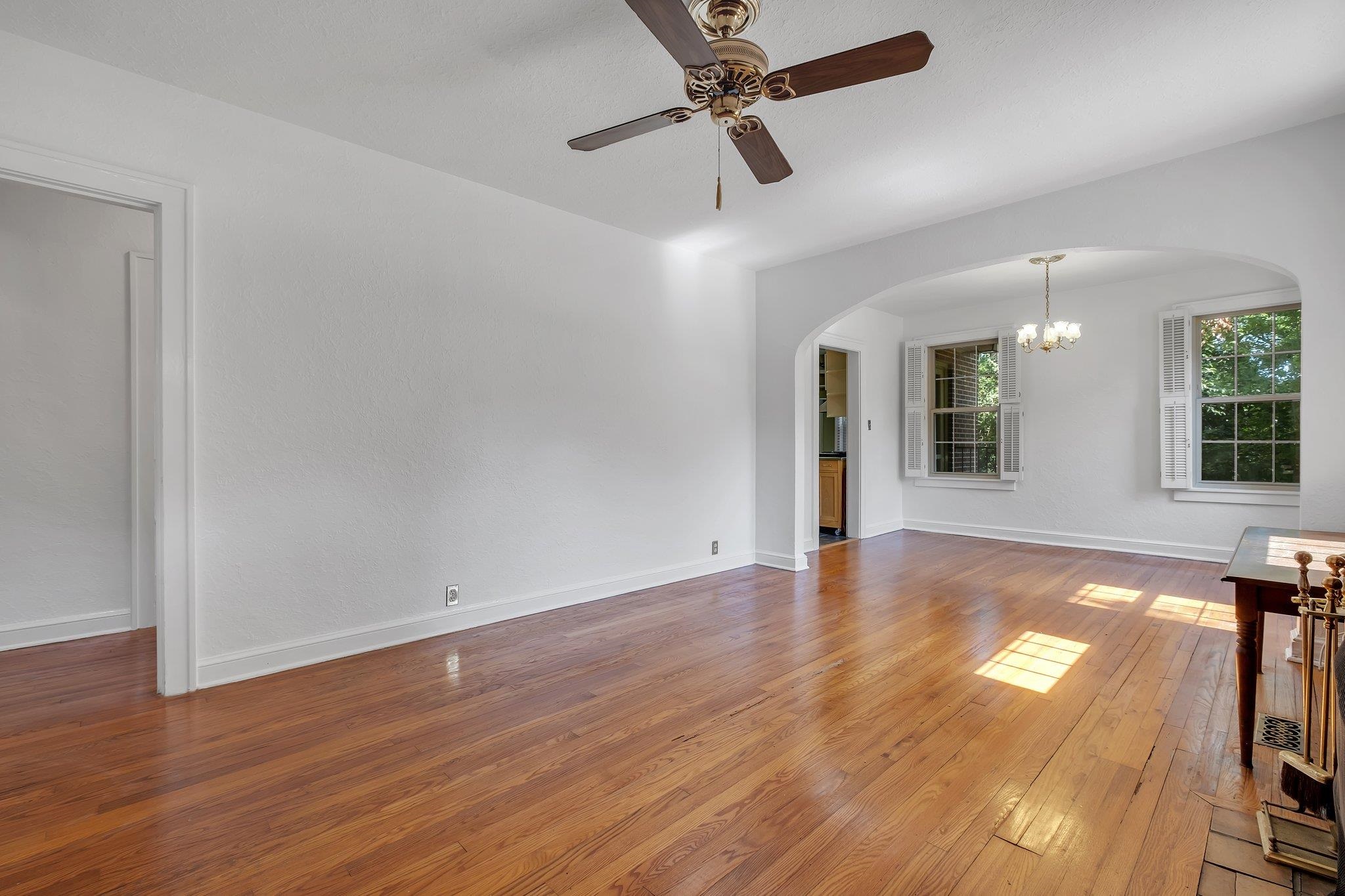 1304 Mitchell Avenue