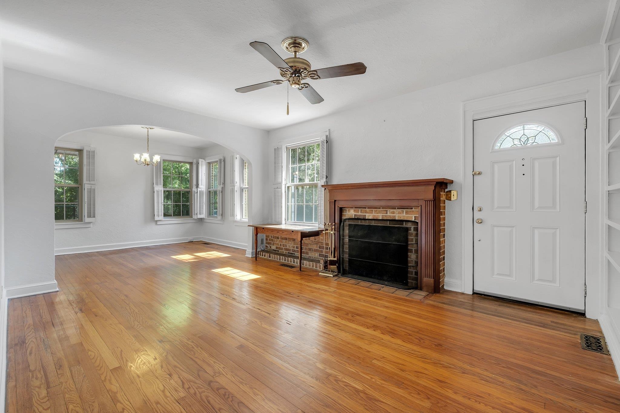 1304 Mitchell Avenue