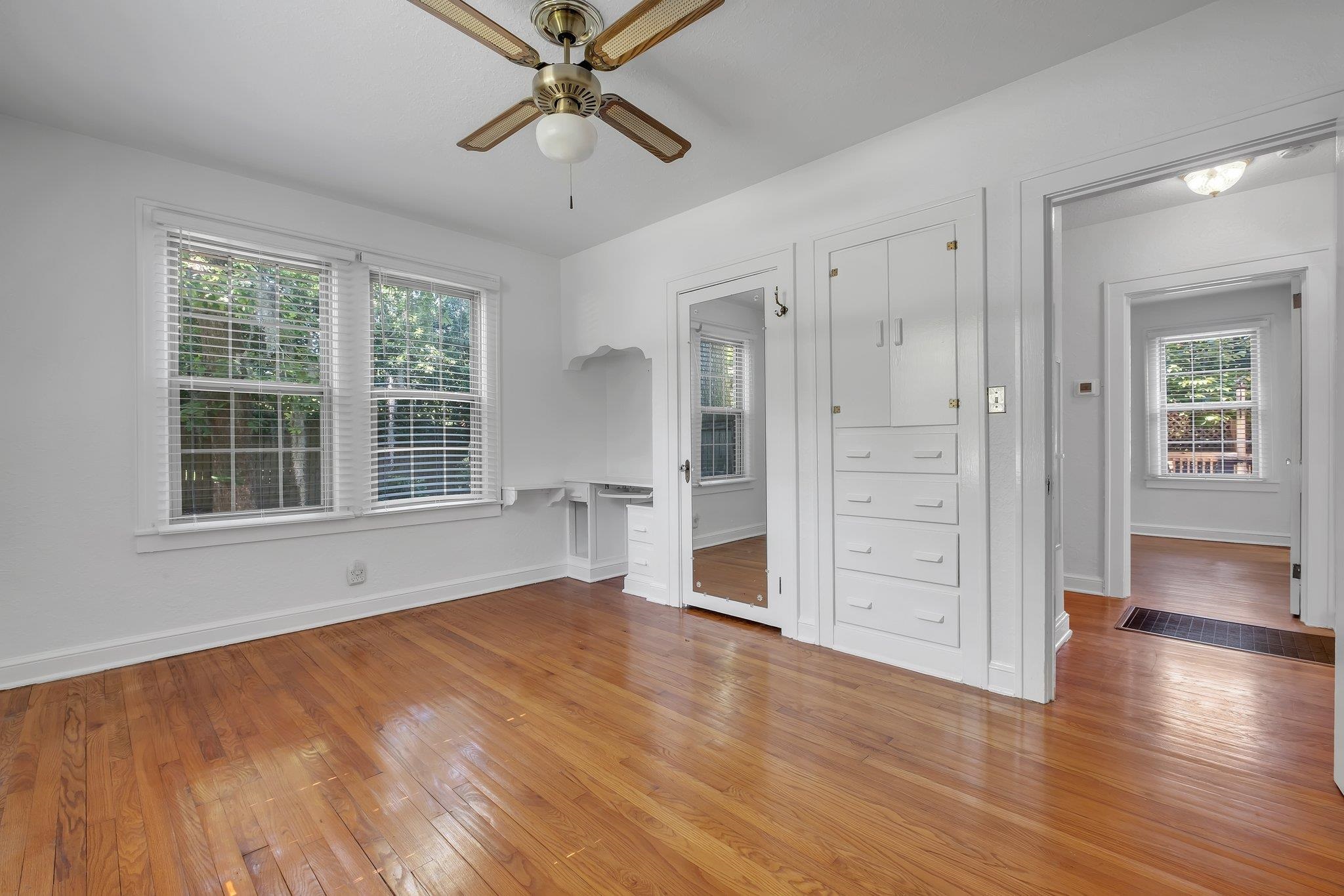 1304 Mitchell Avenue