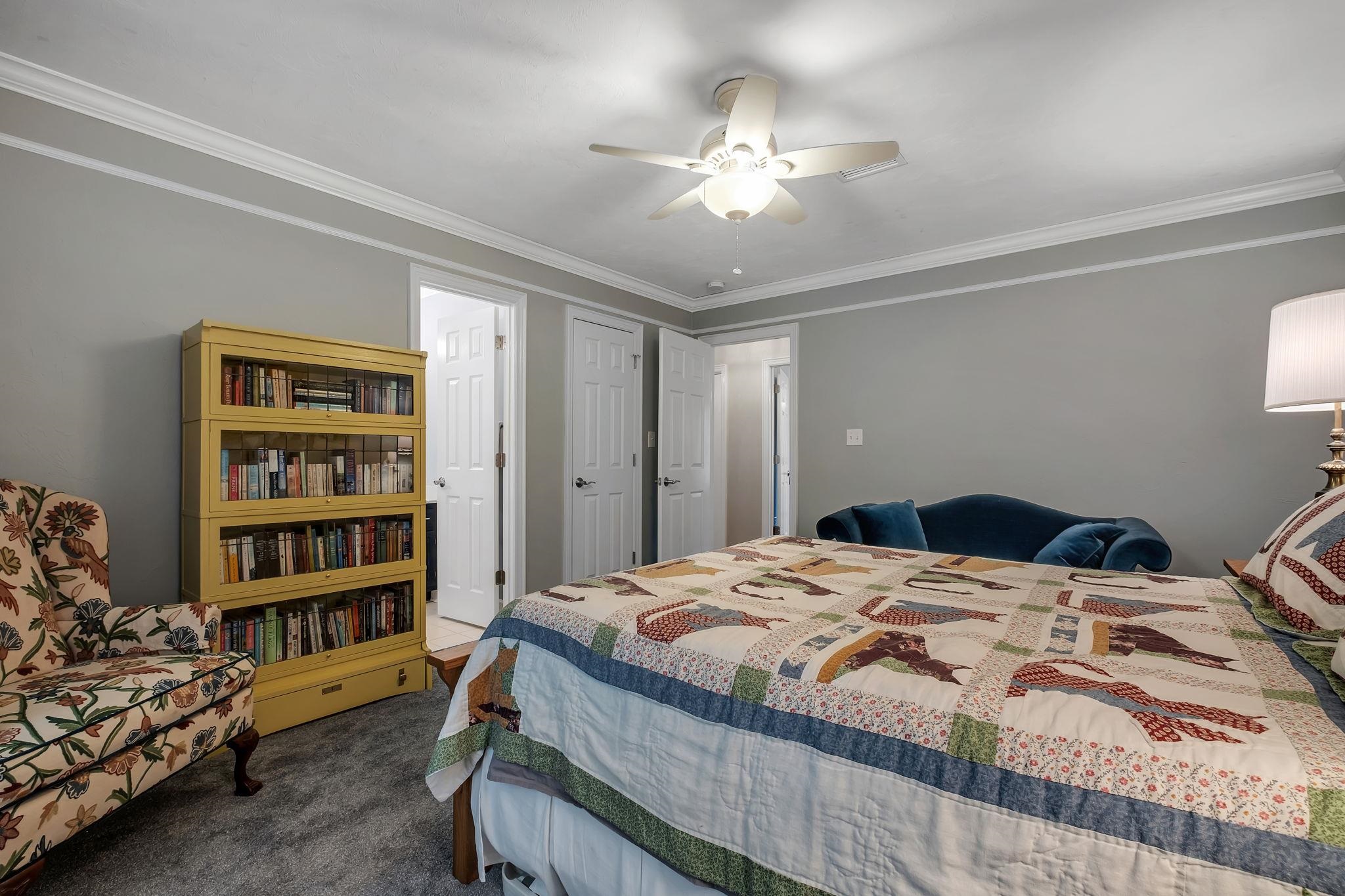 8039 Evening Star Lane