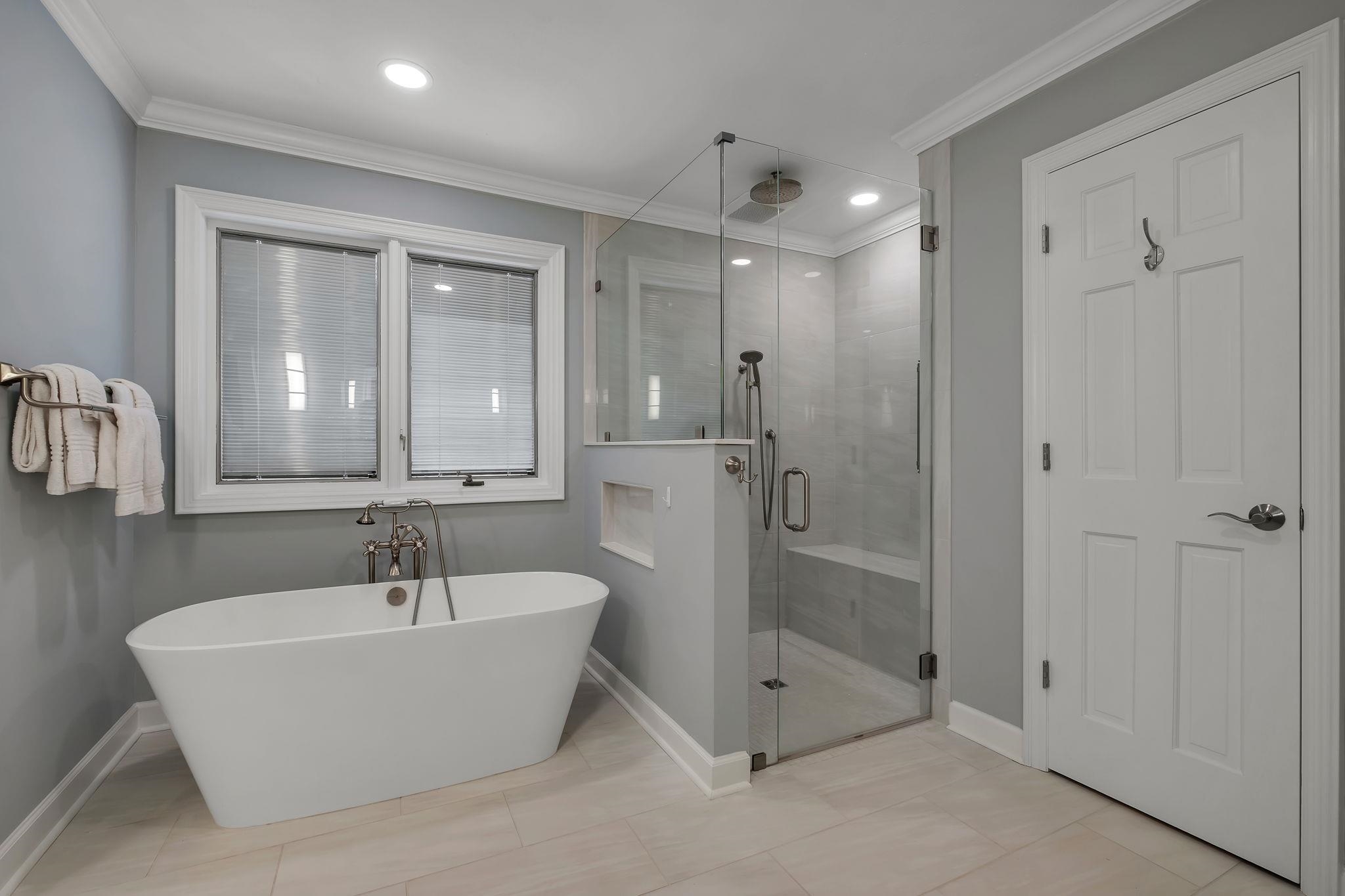 8039 Evening Star Lane