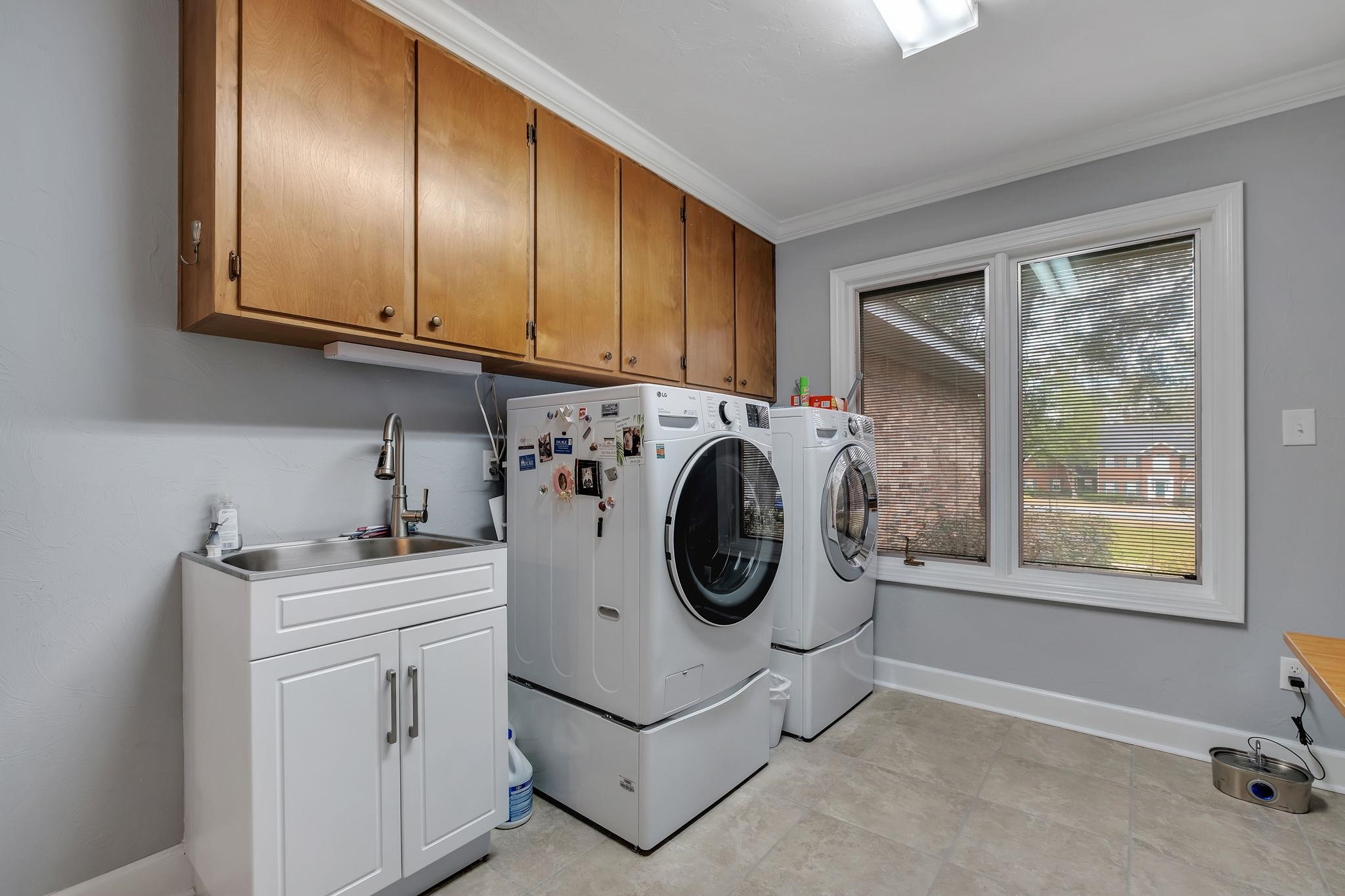 8039 Evening Star Lane