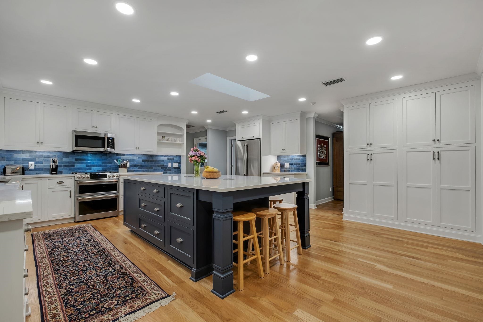 8039 Evening Star Lane