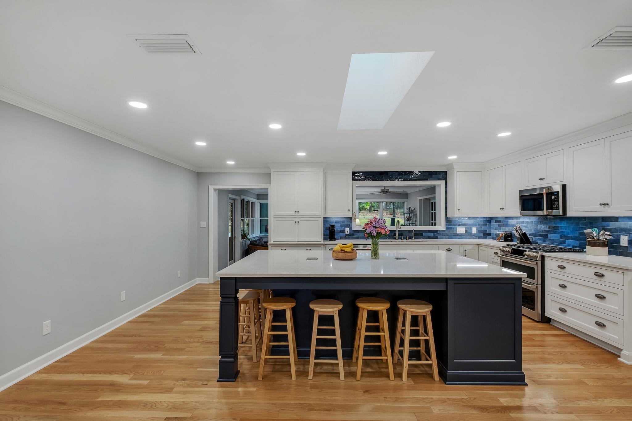 8039 Evening Star Lane