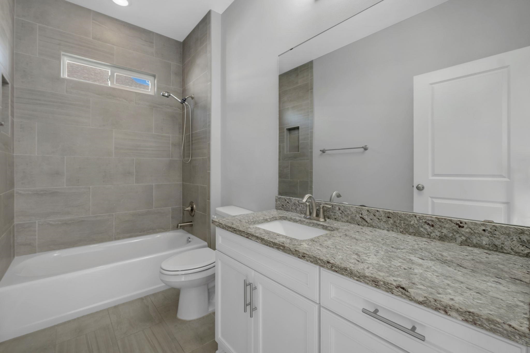 5164 Holly Fern Trace