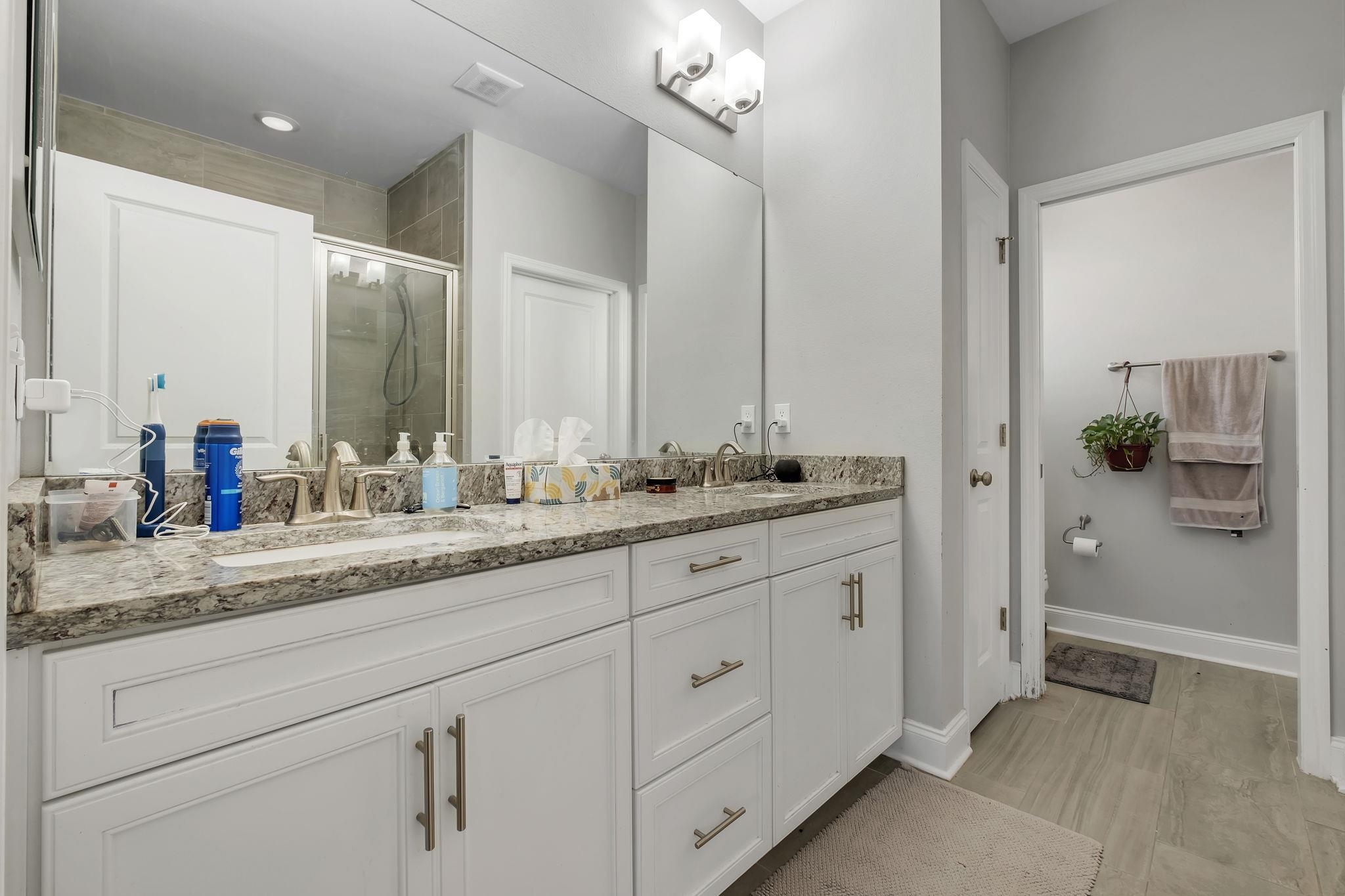 5164 Holly Fern Trace