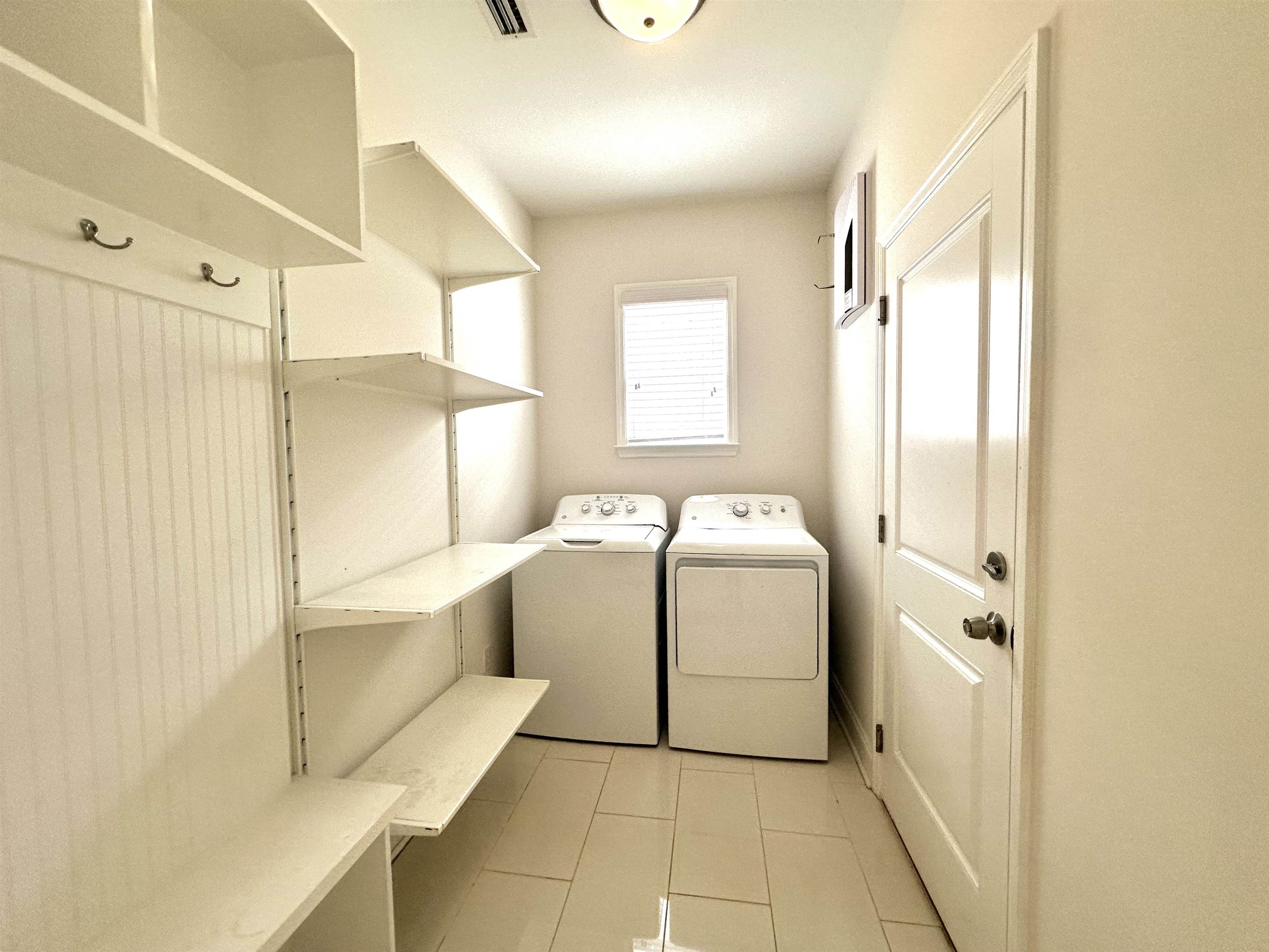 5021 Caracara Drive