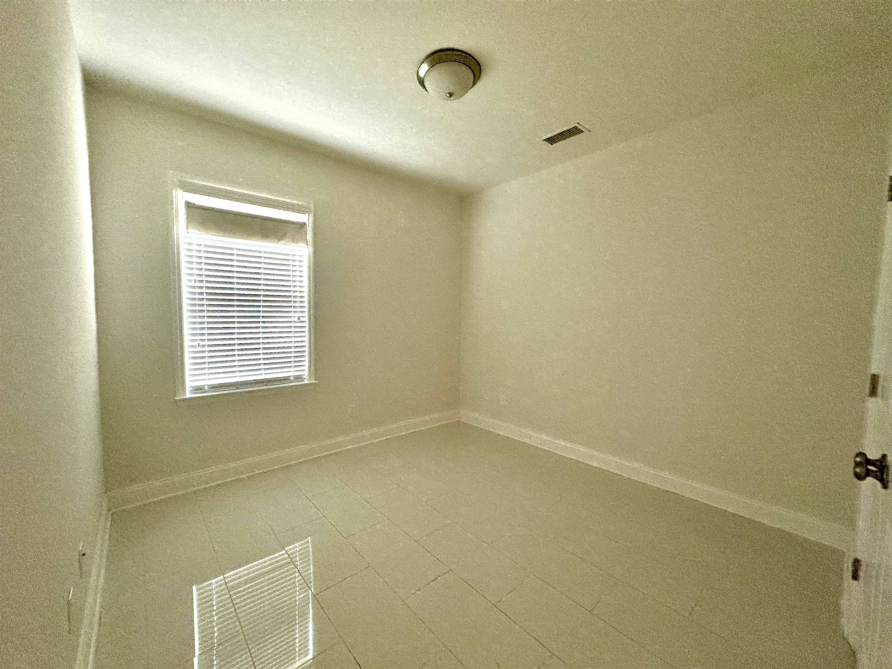5021 Caracara Drive