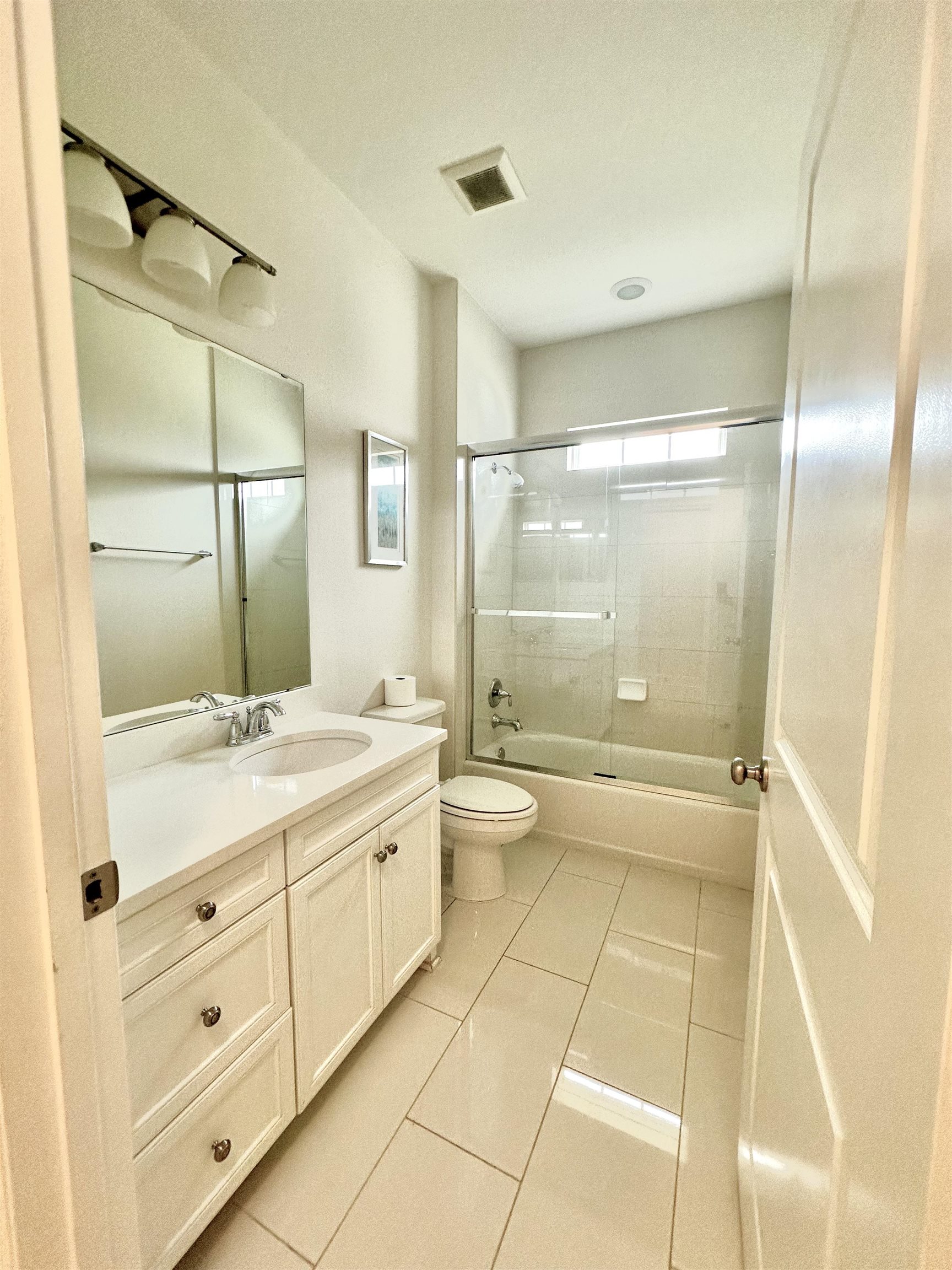 5021 Caracara Drive