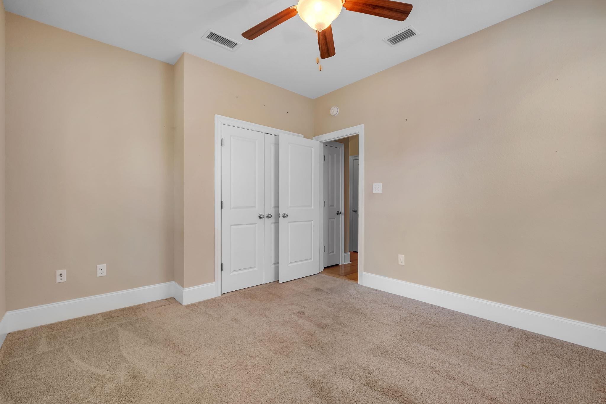 2616 Manassas Way