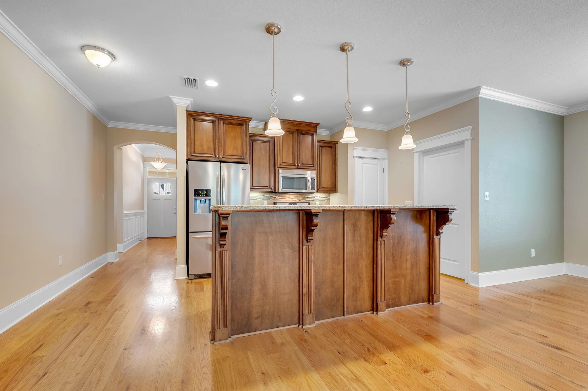2616 Manassas Way