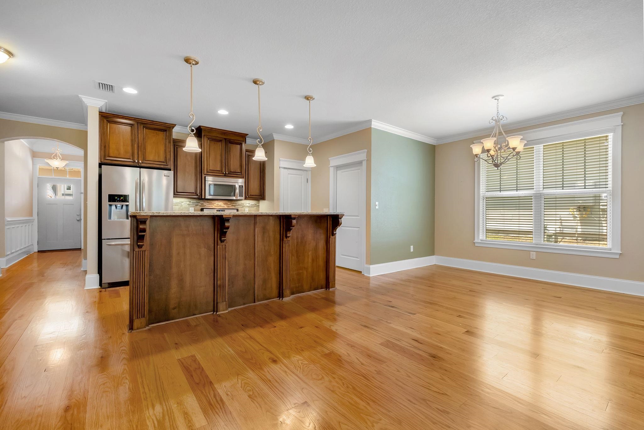2616 Manassas Way