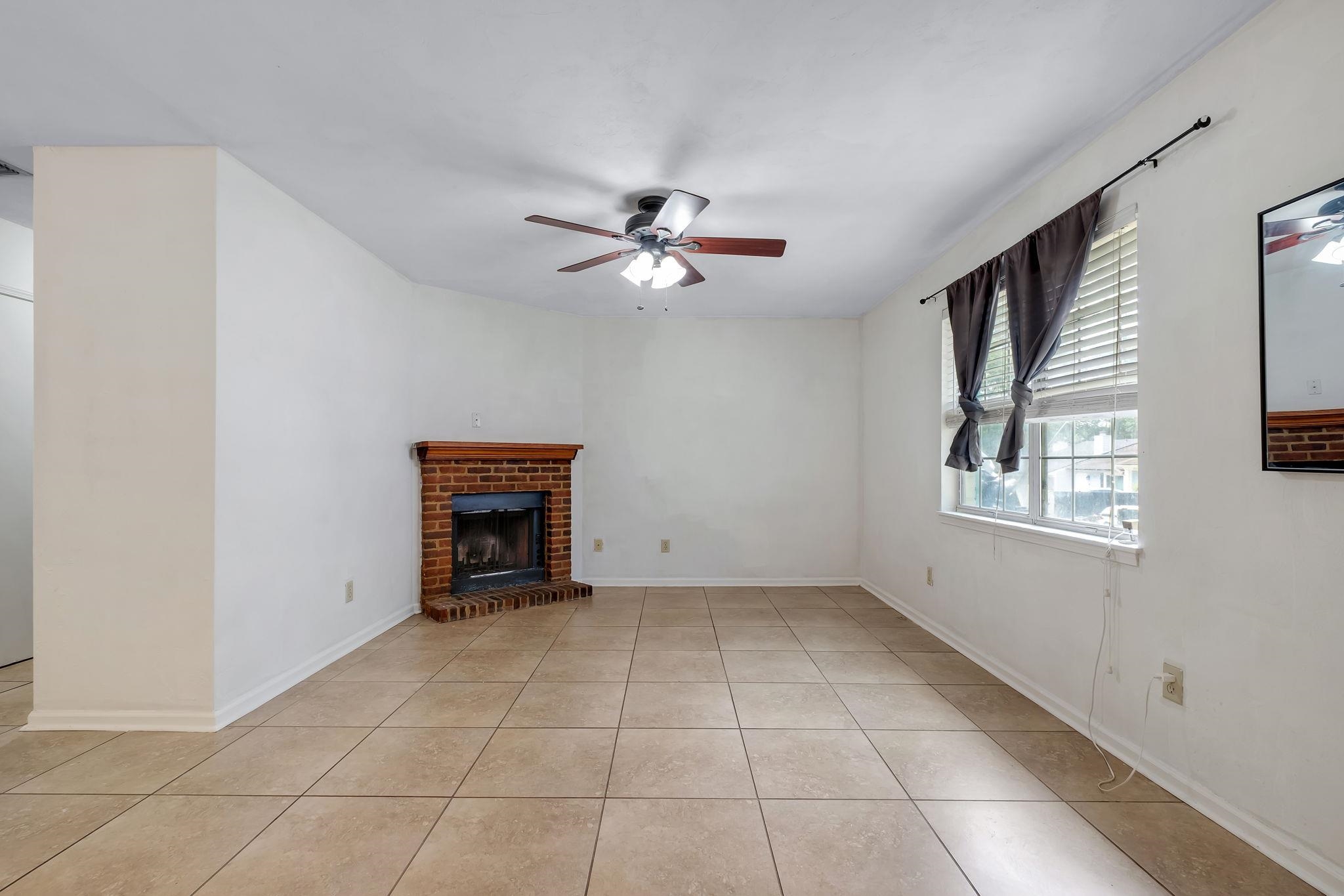 2518 Prest Court