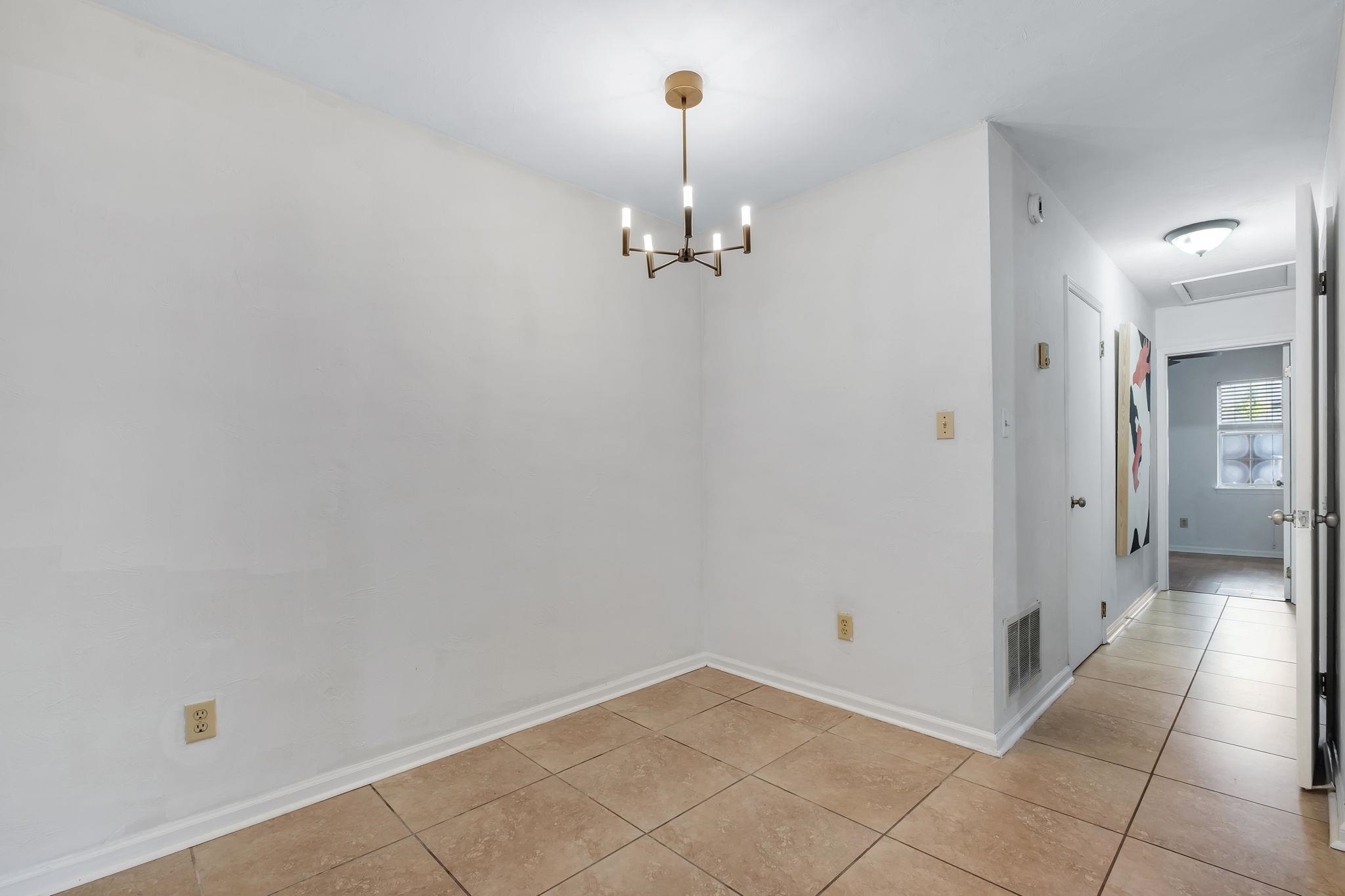 2518 Prest Court