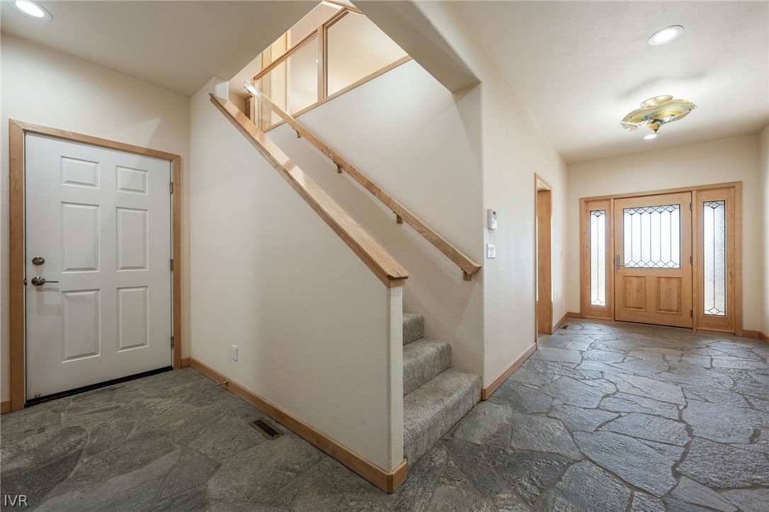 608 Dorothy Court