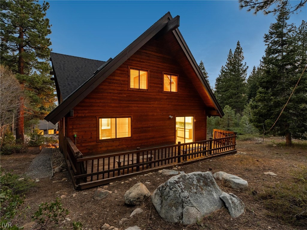 962 Red Feather Court