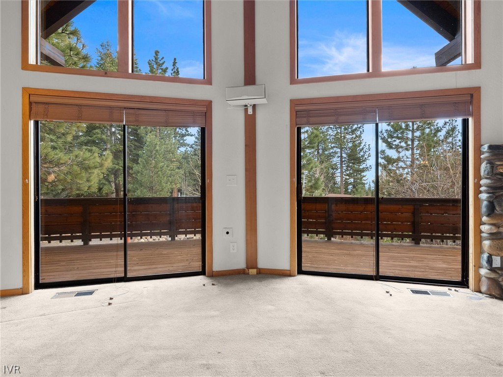 962 Red Feather Court
