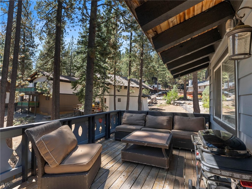 1302 Zurich Lane