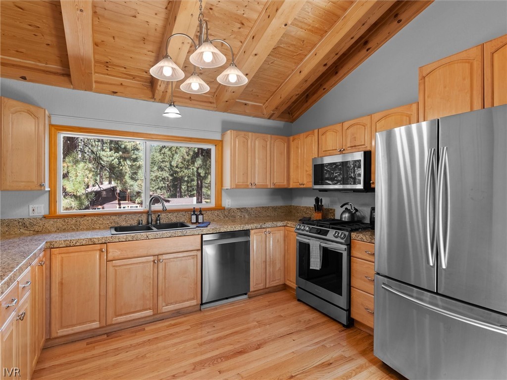 1302 Zurich Lane