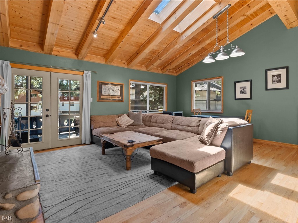1302 Zurich Lane