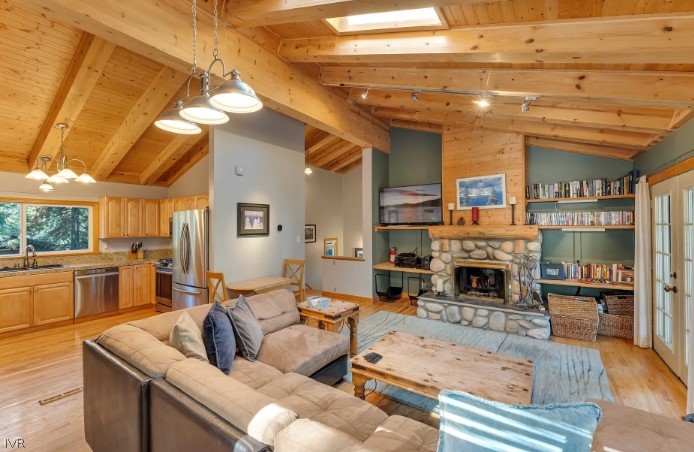 1302 Zurich Lane