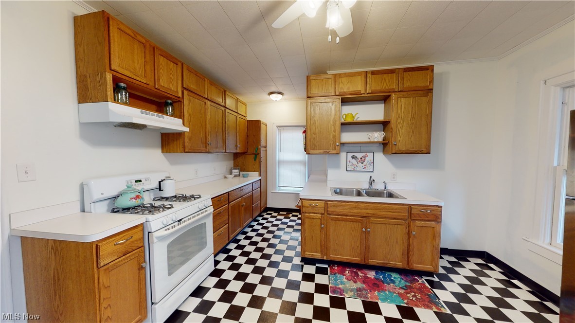 1411 W 8th Street