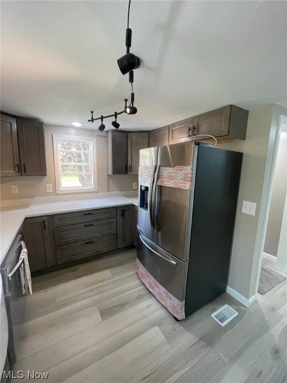 4705 New London Road