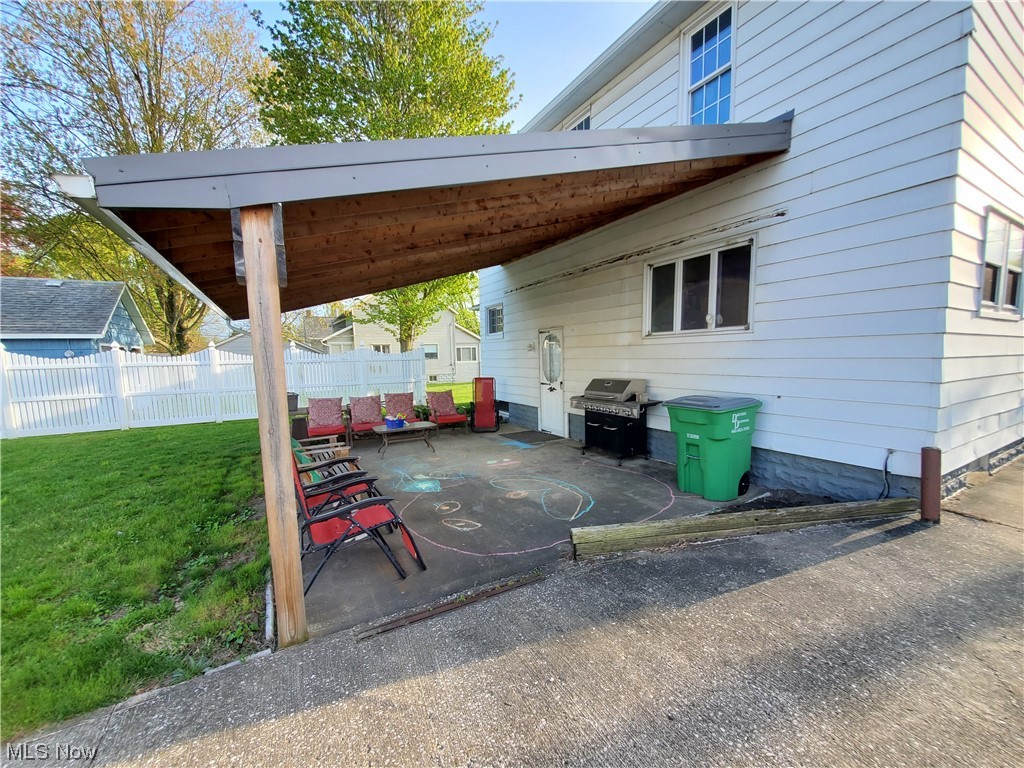 252 Fifield Avenue