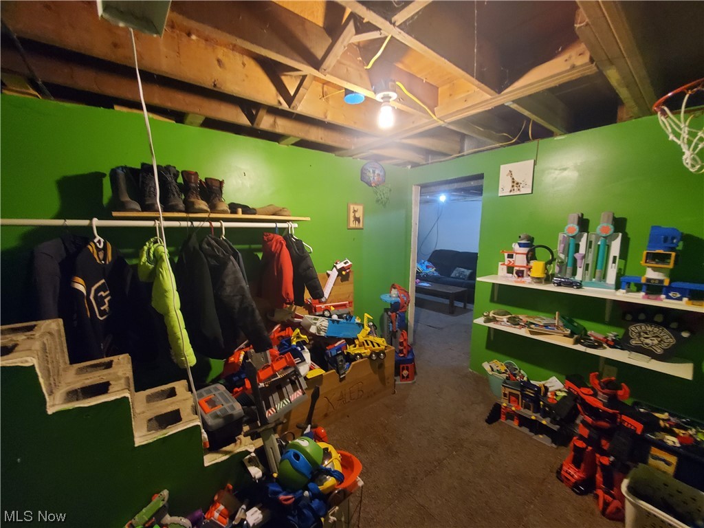 4021 Stanhope Kelloggsville Road