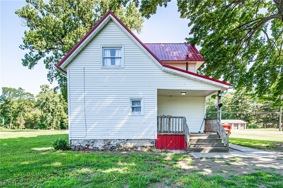 339 E Main Road