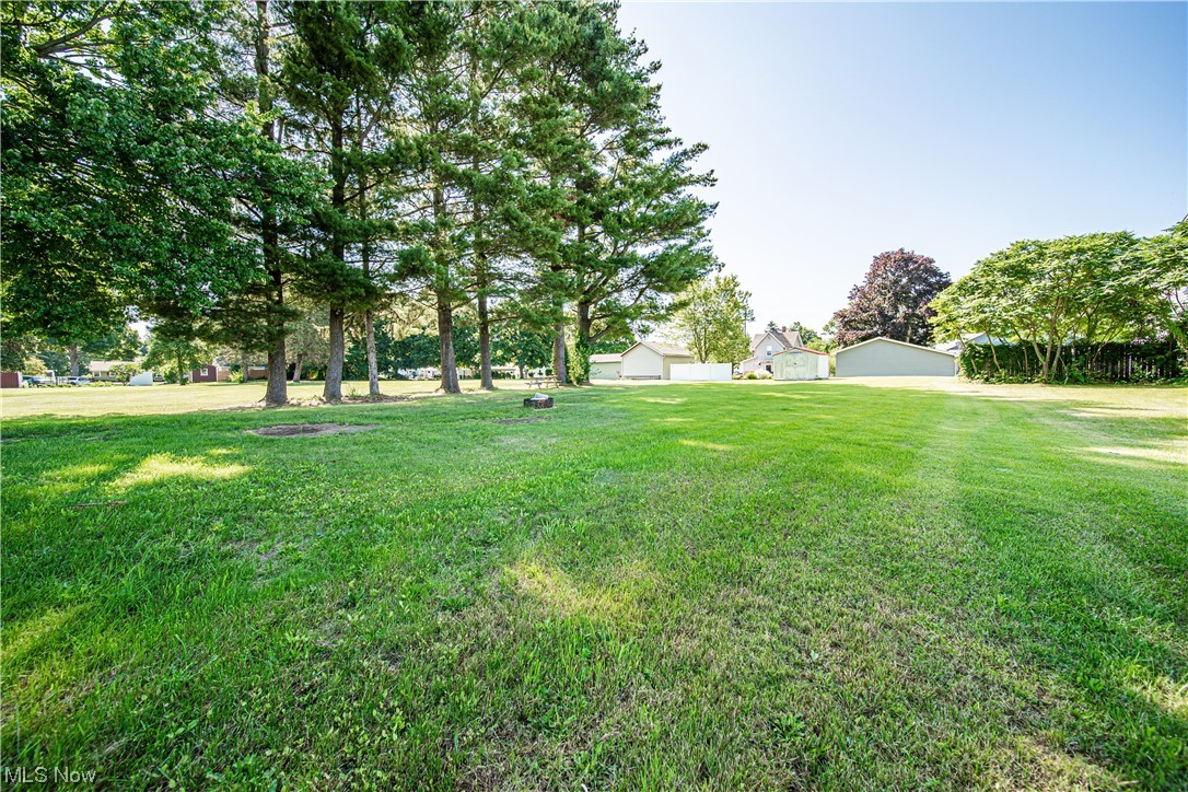 339 E Main Road