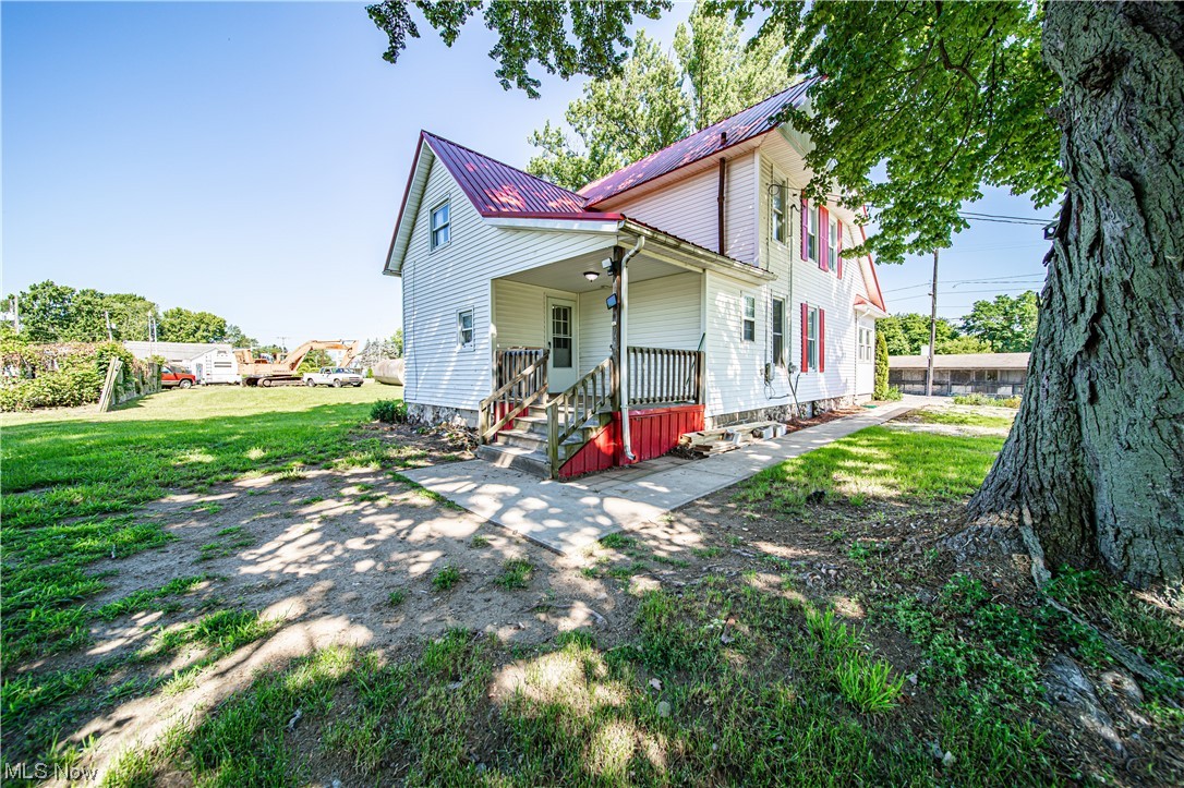 339 E Main Road