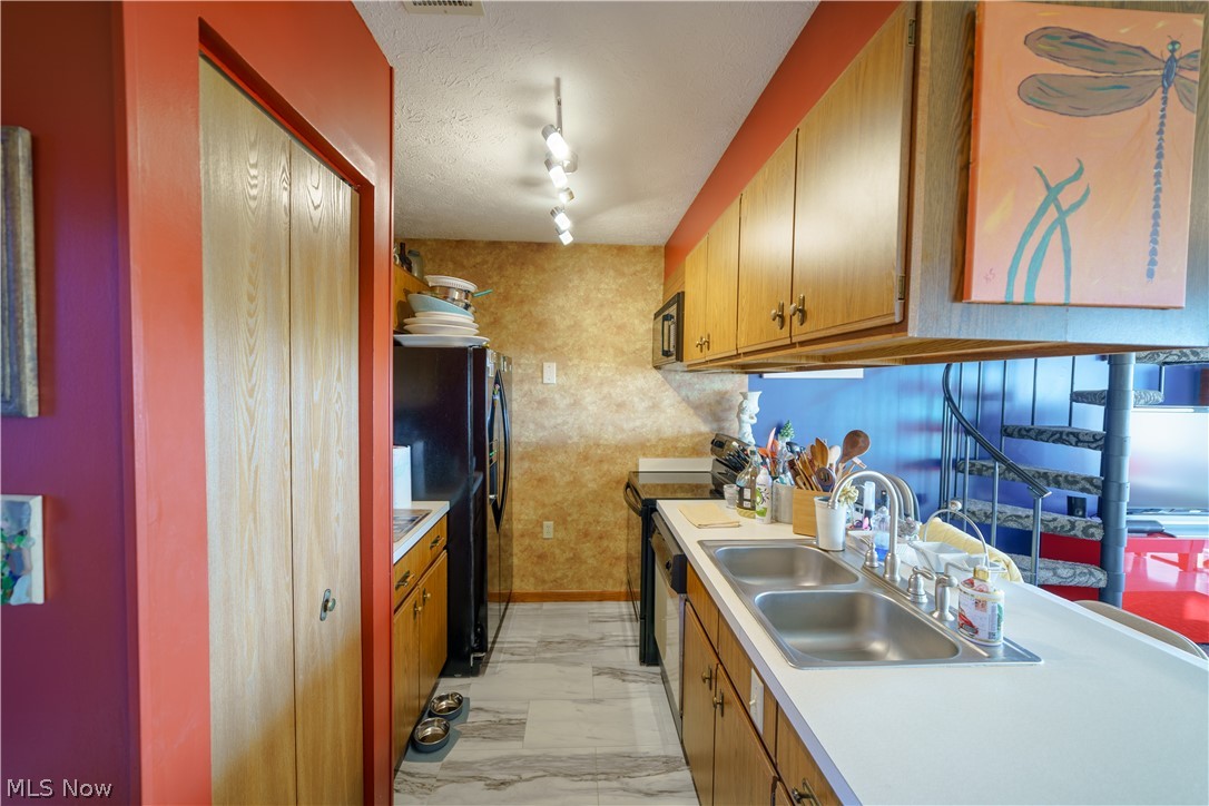 208 Park 4