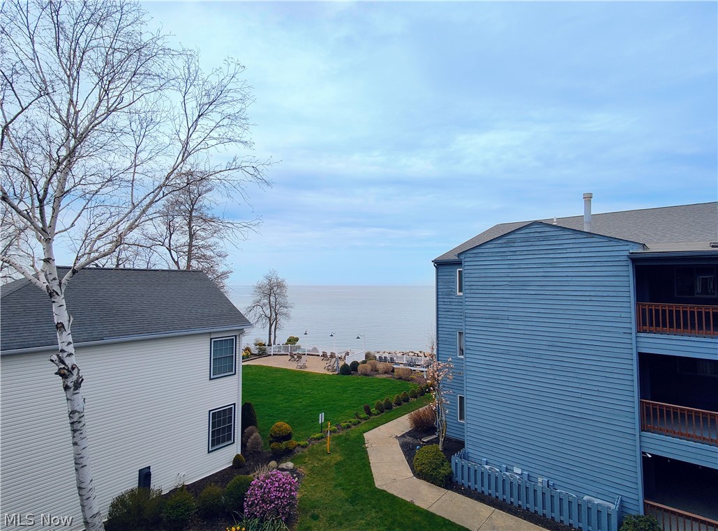5635 Lake Road E 302F